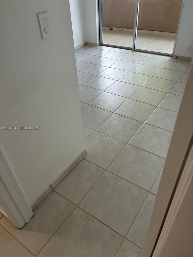 4710 NW 102nd Ave, Unit 101-22, Doral, FL 33178 Photo