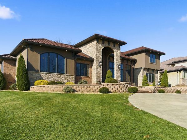 5894 S Castlebay Drive, Springfield, MO 65809