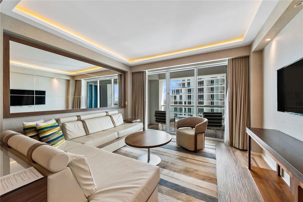 551 N Fort Lauderdale Beach Boulevard, Unit H1406, Fort Lauderdale, FL 33304 Photo