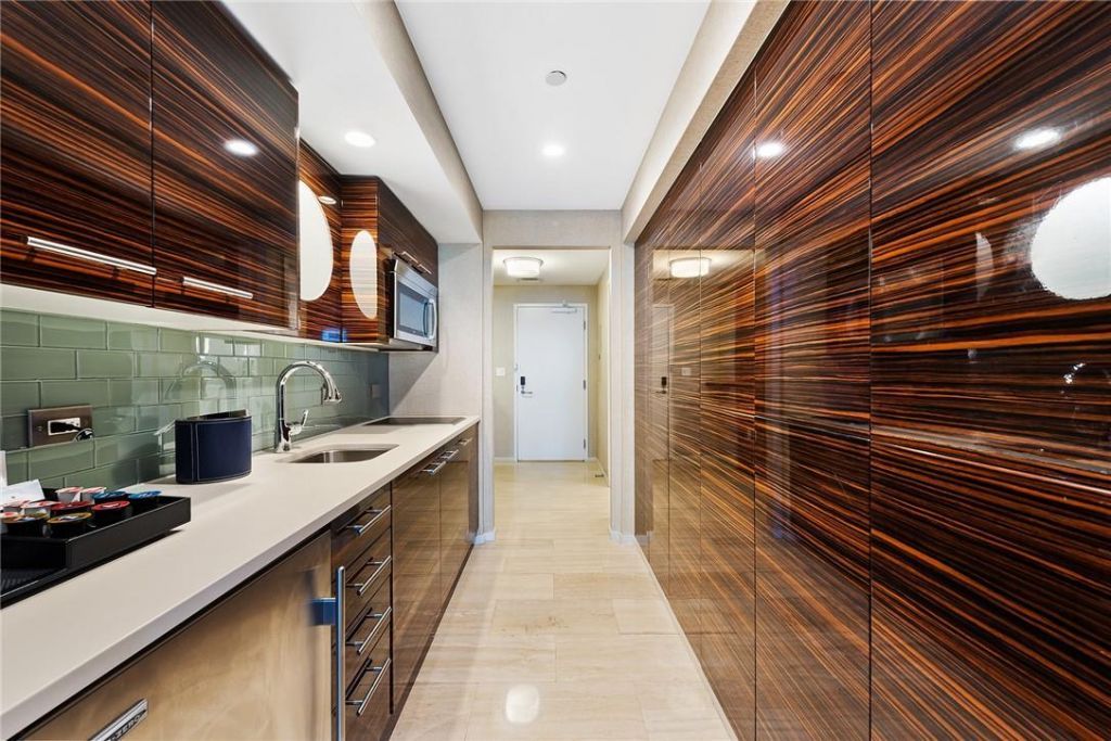 551 N Fort Lauderdale Beach Boulevard, Unit H1406, Fort Lauderdale, FL 33304 Photo