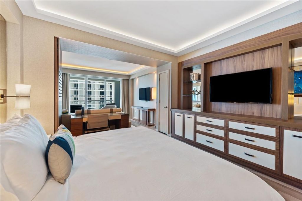 551 N Fort Lauderdale Beach Boulevard, Unit H1406, Fort Lauderdale, FL 33304 Photo