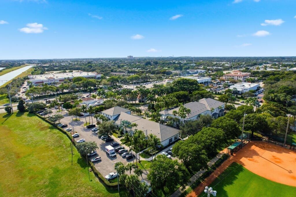 3307 Northlake Boulevard, Unit 107, Palm Beach Gardens, FL 33403 Photo