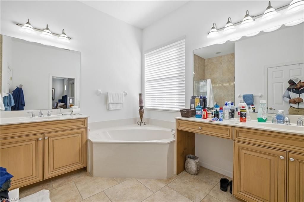 22140 Long Leaf Trail Dr, Estero, FL 34135 Photo