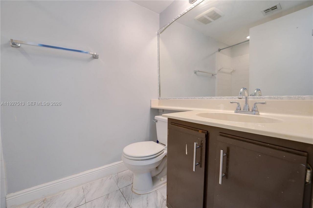 5686 Rock Island Rd, Unit 114, Tamarac, FL 33319 Photo