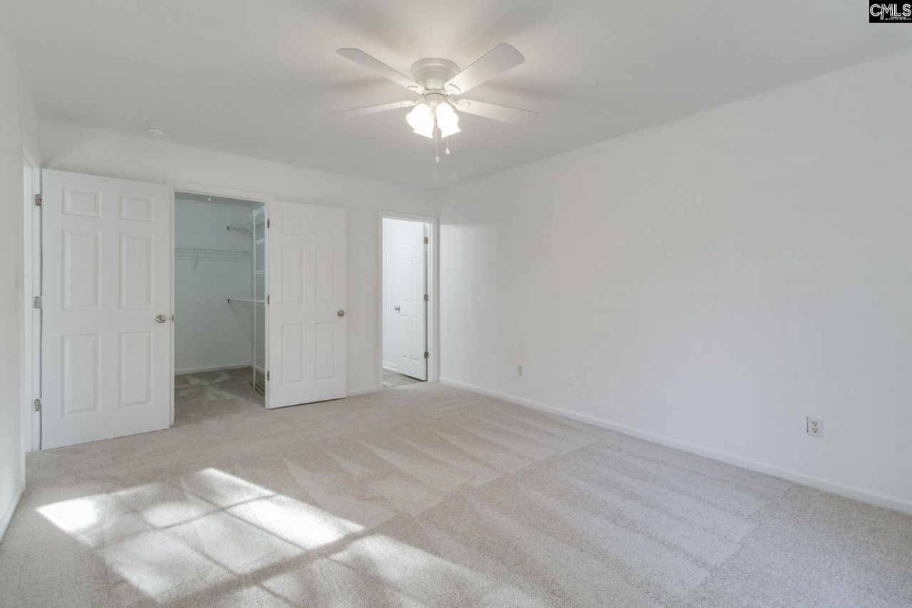 458 Regency Park Drive Photo 13