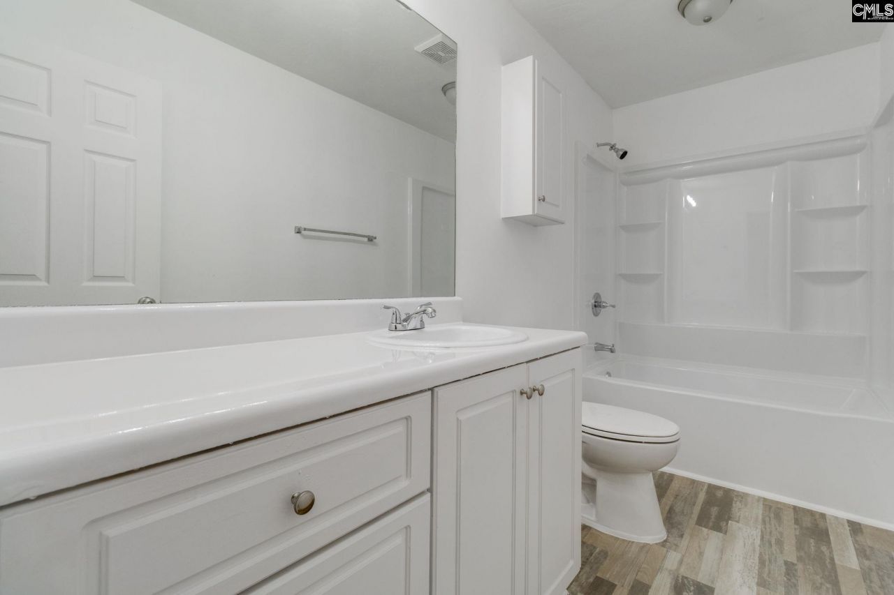 458 Regency Park Drive Photo 15