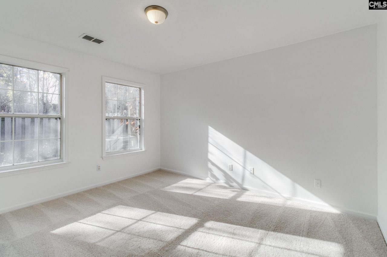 458 Regency Park Drive Photo 19