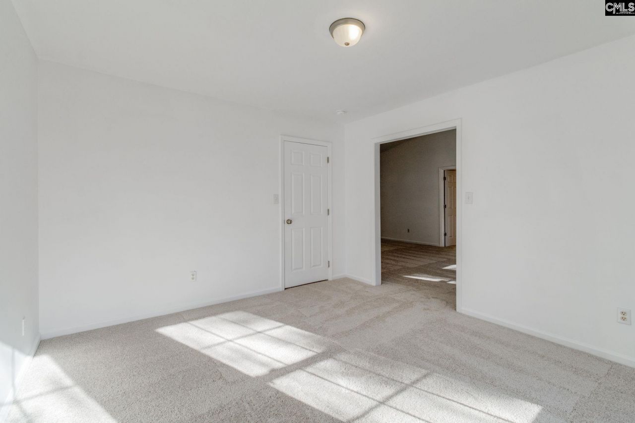 458 Regency Park Drive Photo 20