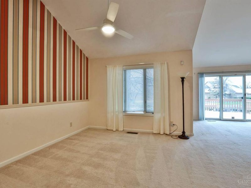 10 Cove Court, Unit 6, Hamilton, OH 45013 Photo 12