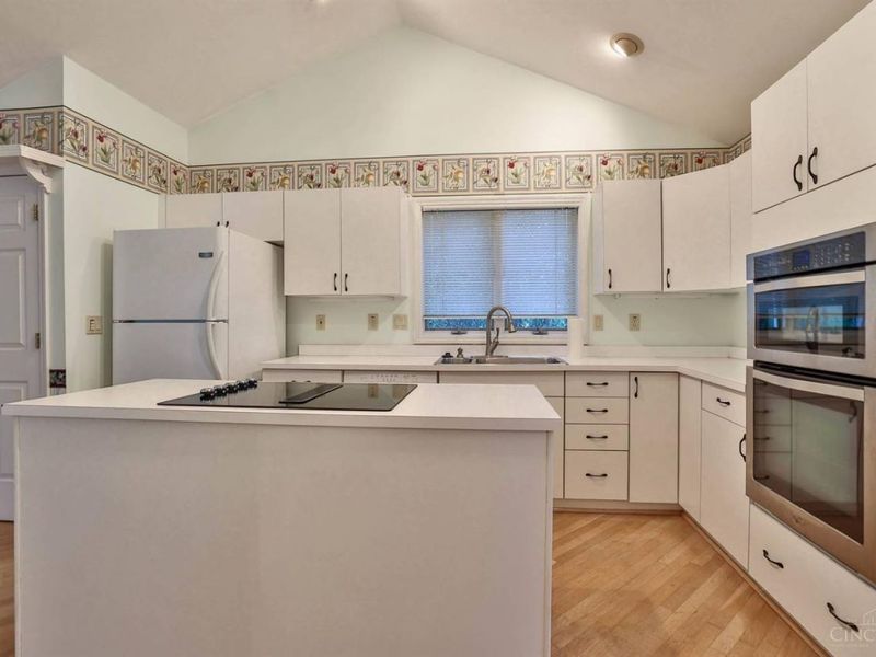 10 Cove Court, Unit 6, Hamilton, OH 45013 Photo 16