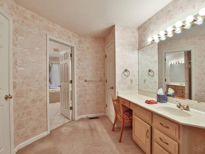 10 Cove Court, Unit 6, Hamilton, OH 45013 Photo 23