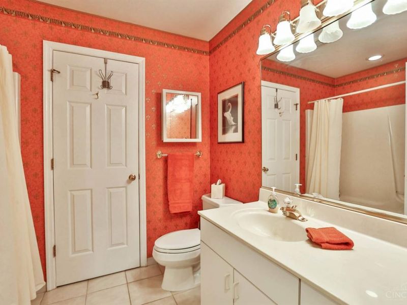 10 Cove Court, Unit 6, Hamilton, OH 45013 Photo 29