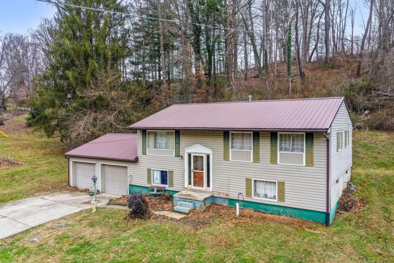 770 W Marietta Road Se, Bremen, OH 43107 Main Photo