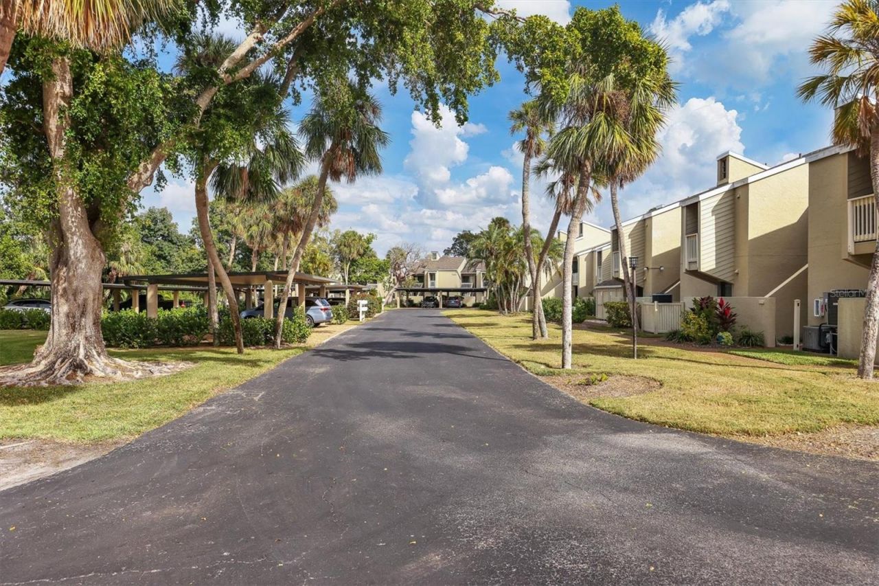 5270 Gulf Of Mexico Drive, Unit 508, Longboat Key, FL 34228 Photo