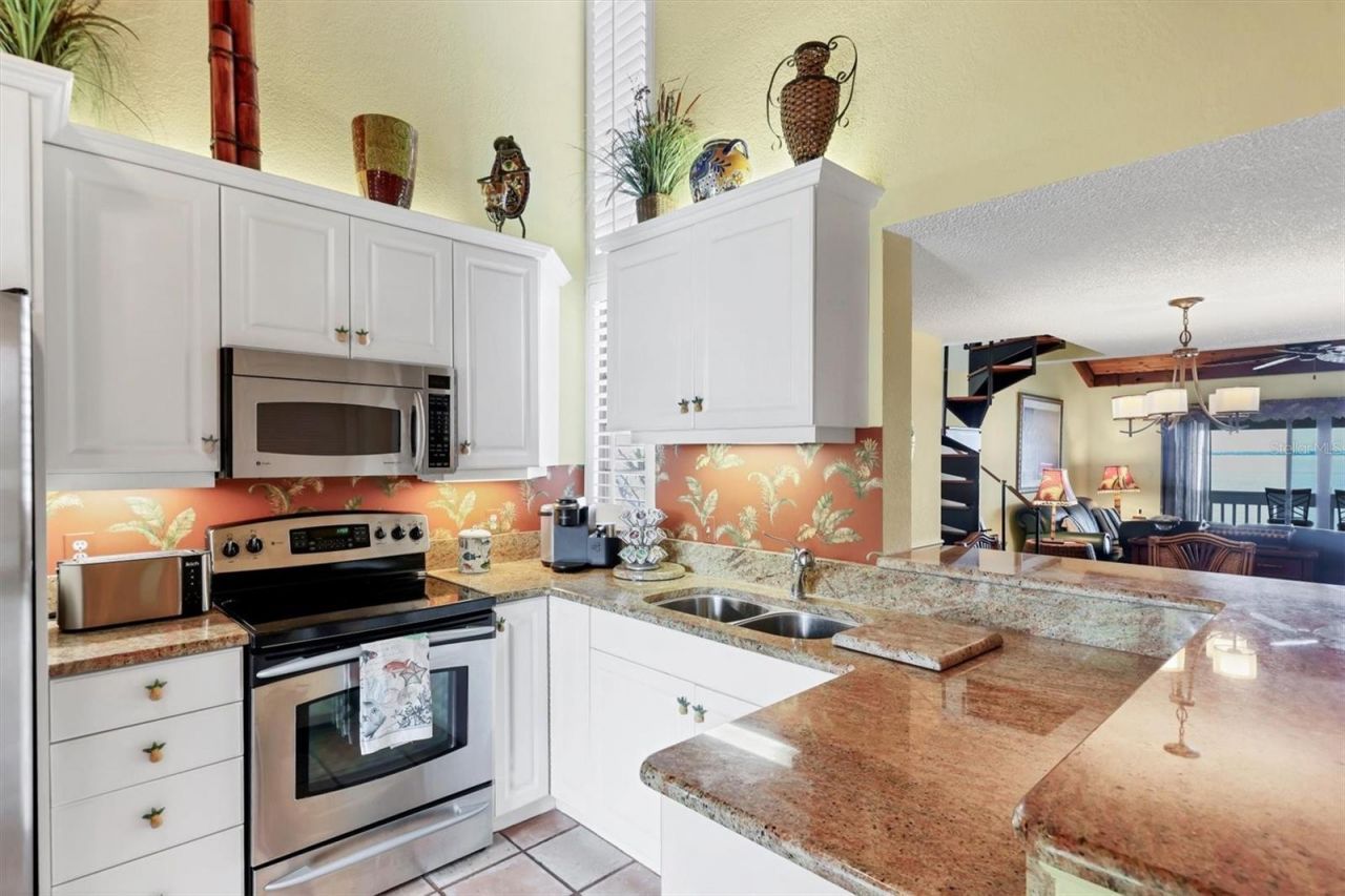 5270 Gulf Of Mexico Drive, Unit 508, Longboat Key, FL 34228 Photo