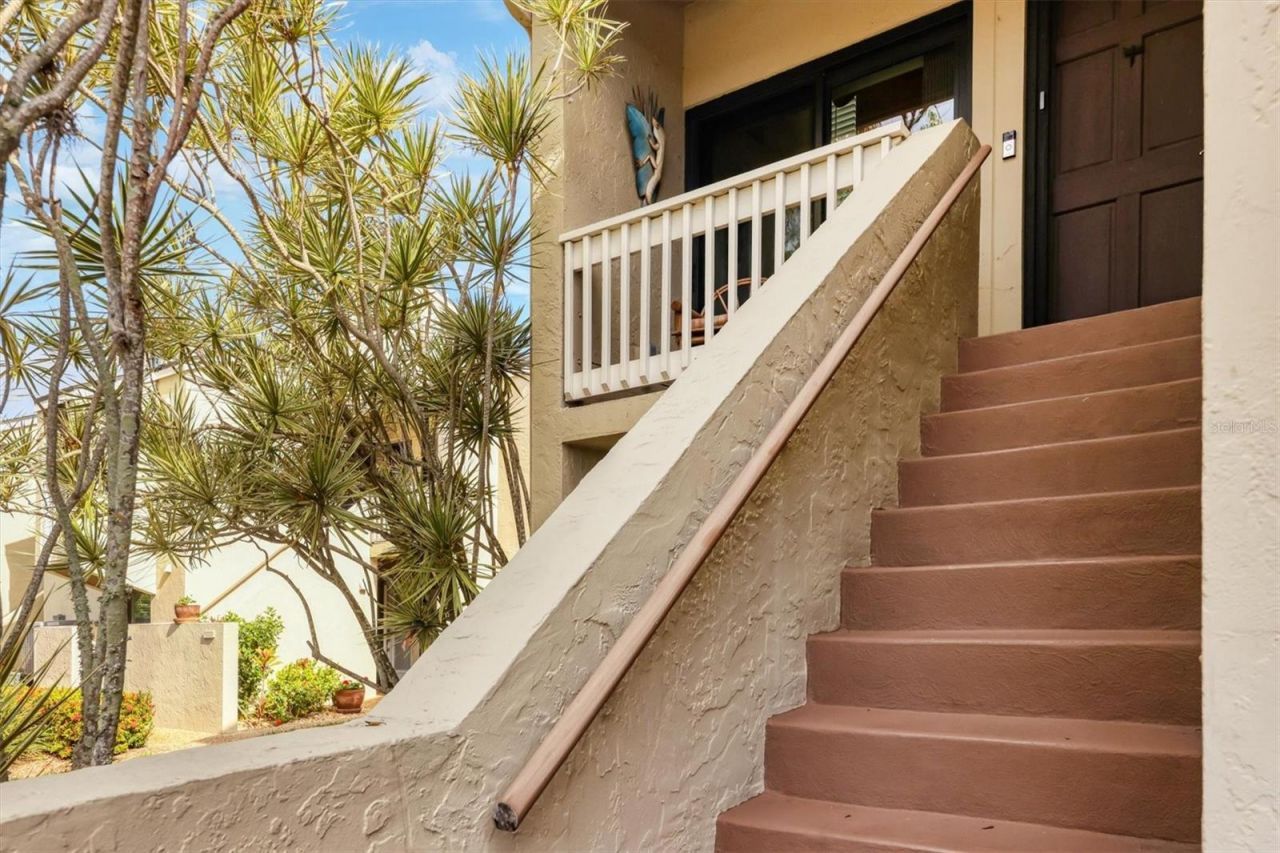 5270 Gulf Of Mexico Drive, Unit 508, Longboat Key, FL 34228 Photo