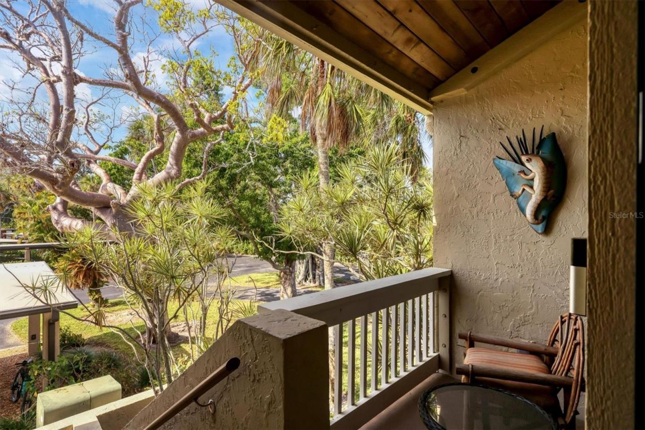 5270 Gulf Of Mexico Drive, Unit 508, Longboat Key, FL 34228 Photo