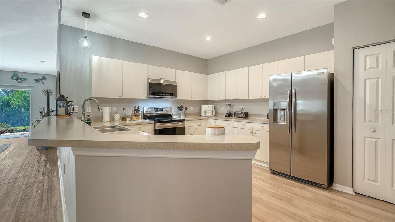 201 28th Street W, Palmetto, FL 34221 Photo