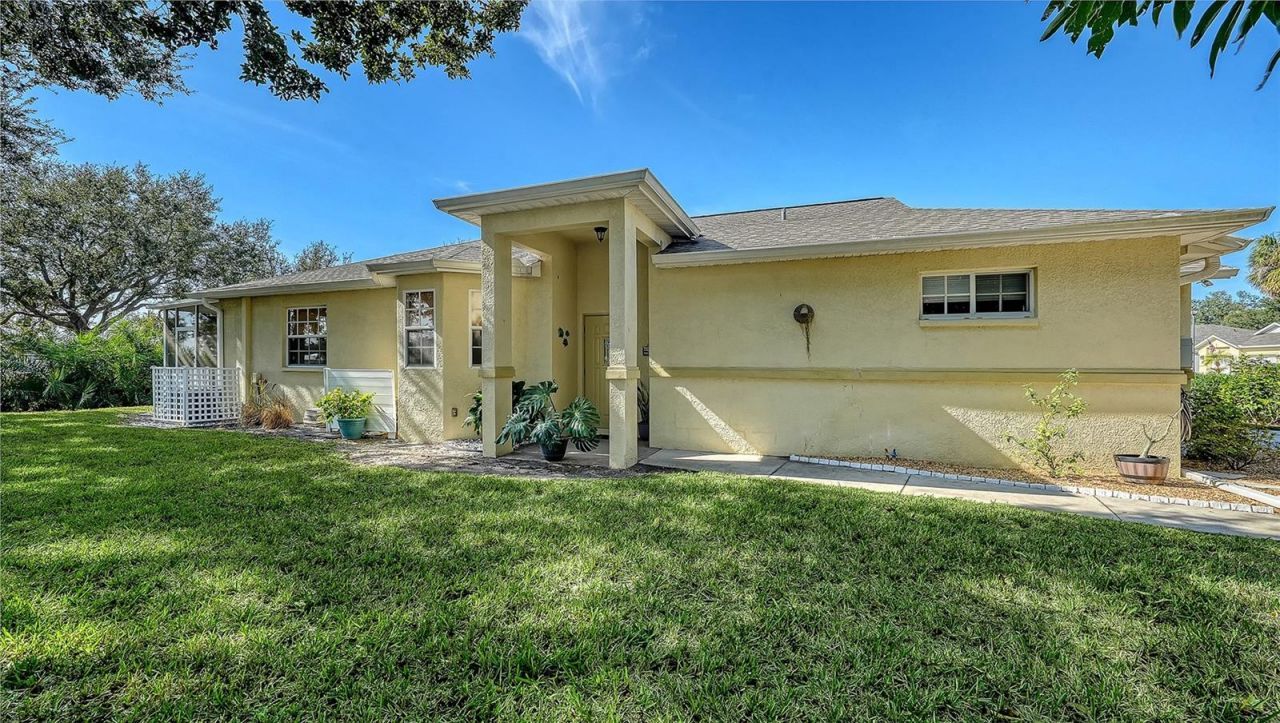 201 28th Street W, Palmetto, FL 34221 Photo