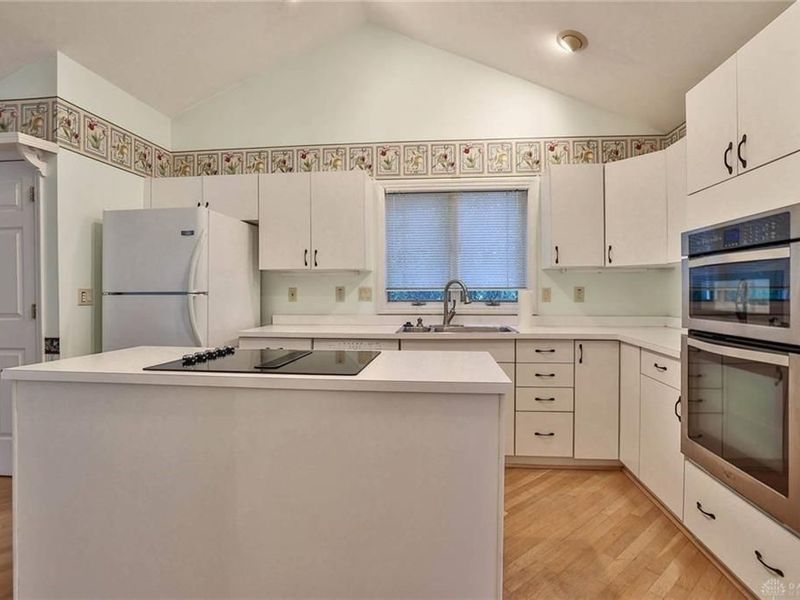 10 Cove Court, Unit 6, Hamilton, OH 45013 Photo 16