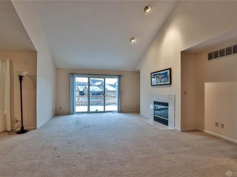 10 Cove Court, Unit 6, Hamilton, OH 45013 Photo 7