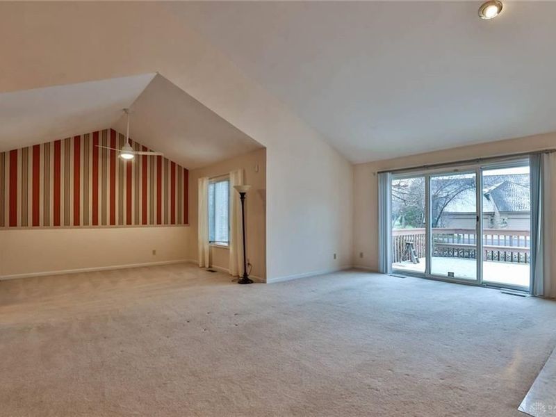 10 Cove Court, Unit 6, Hamilton, OH 45013 Photo 8