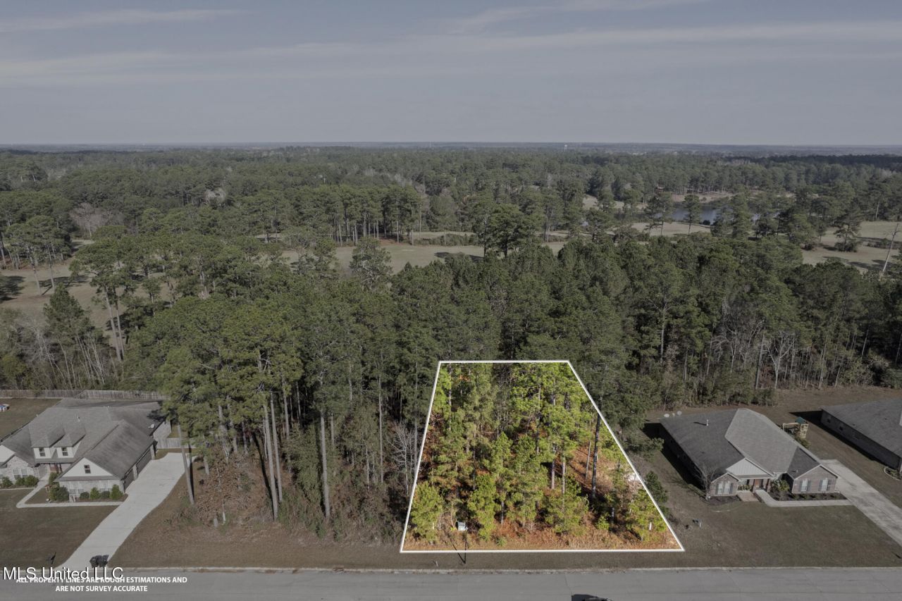 46 E Yellowstone Road, Hattiesburg, MS 39402 Main Photo