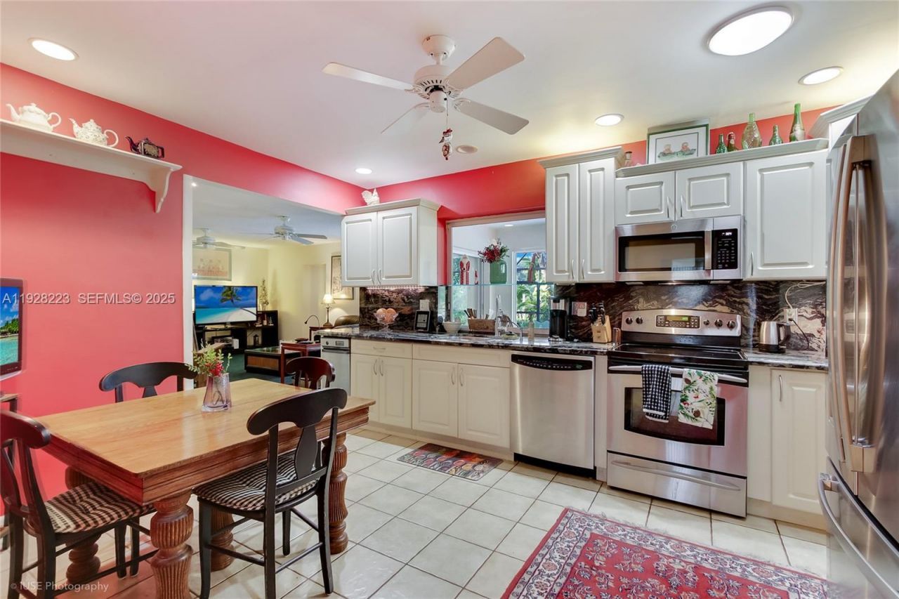 7201 NW 7th Ct, Plantation, FL 33317 Photo