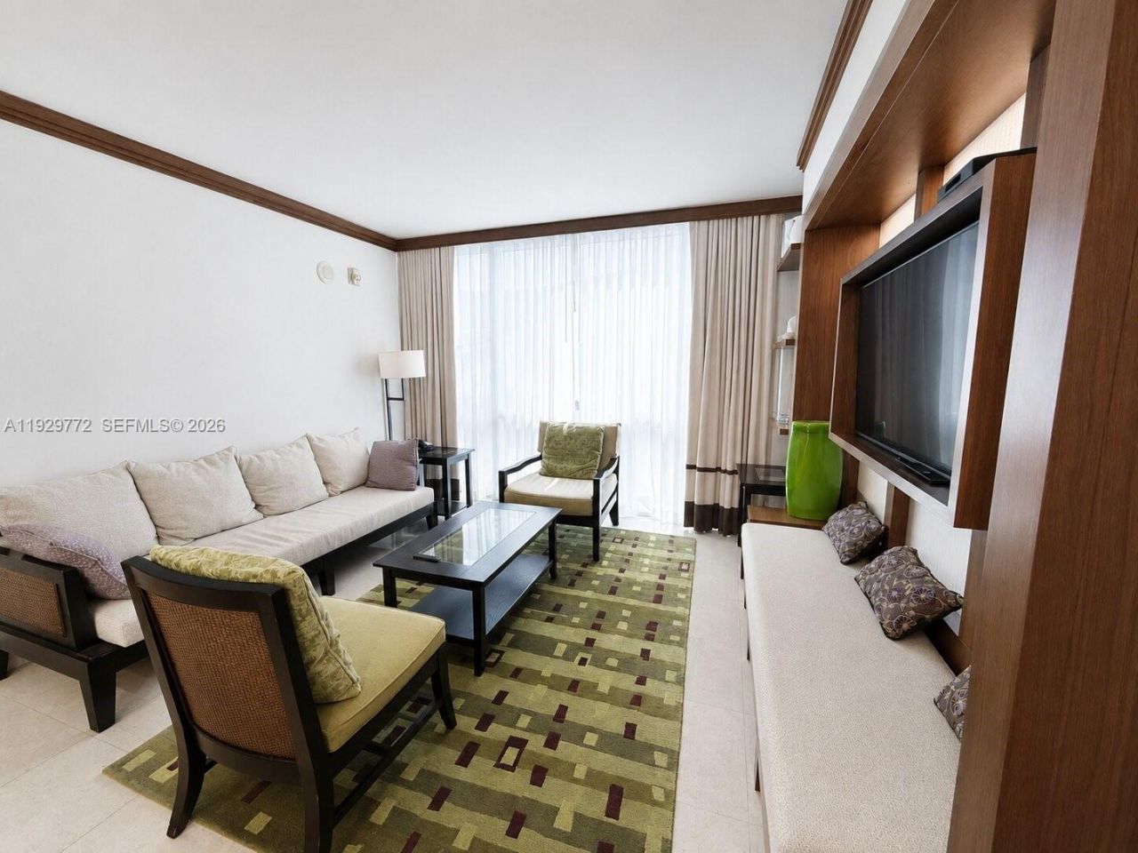 6801 Collins Ave, Unit 309, Miami Beach, FL 33141 Photo