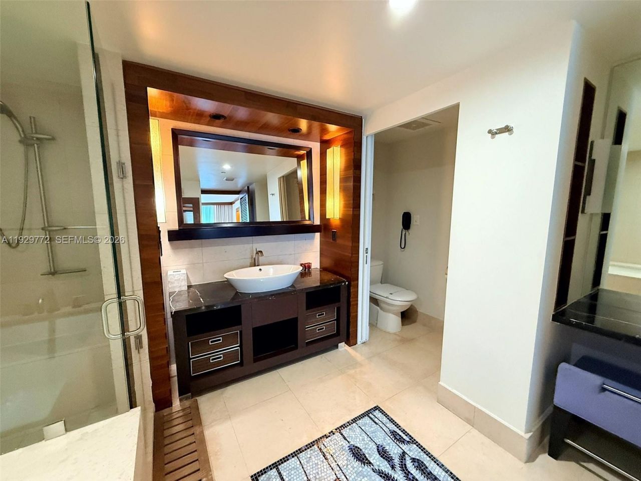 6801 Collins Ave, Unit 309, Miami Beach, FL 33141 Photo