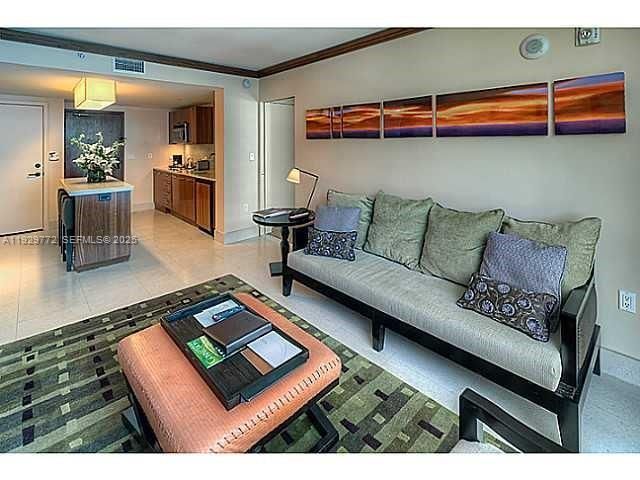 6801 Collins Ave, Unit 309, Miami Beach, FL 33141 Photo