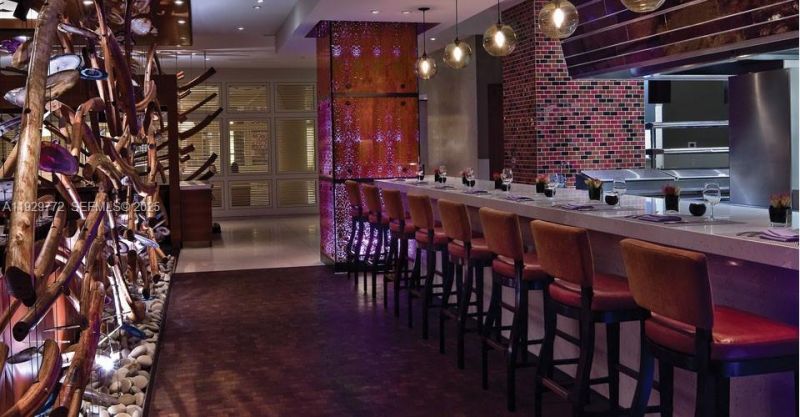 6801 Collins Ave, Unit 309, Miami Beach, FL 33141 Photo