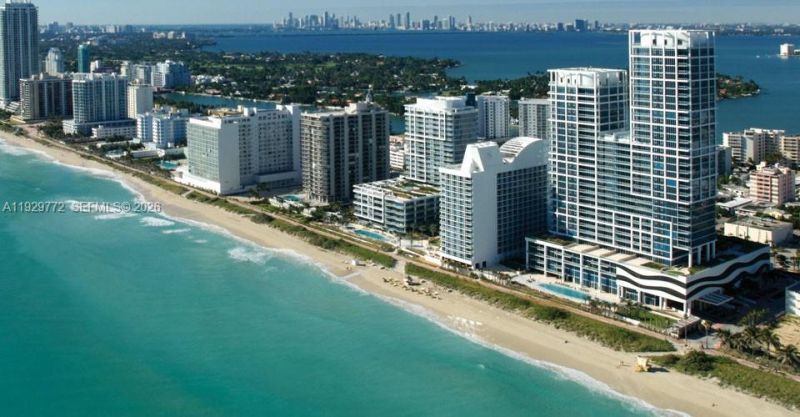 6801 Collins Ave, Unit 309, Miami Beach, FL 33141 Photo