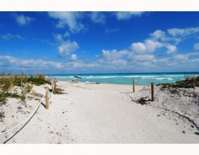 6801 Collins Ave, Unit 309, Miami Beach, FL 33141 Photo