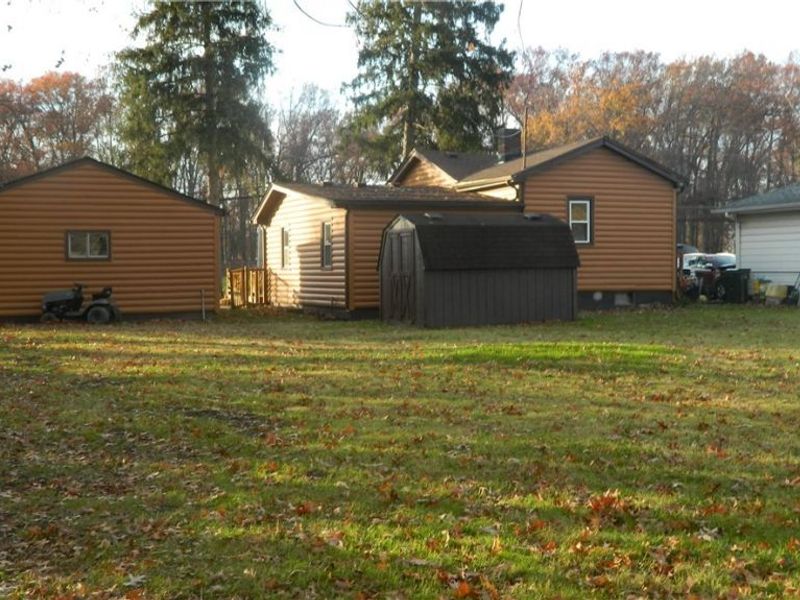 1210 Prospect Street, Elyria, OH 44035 Photo 4