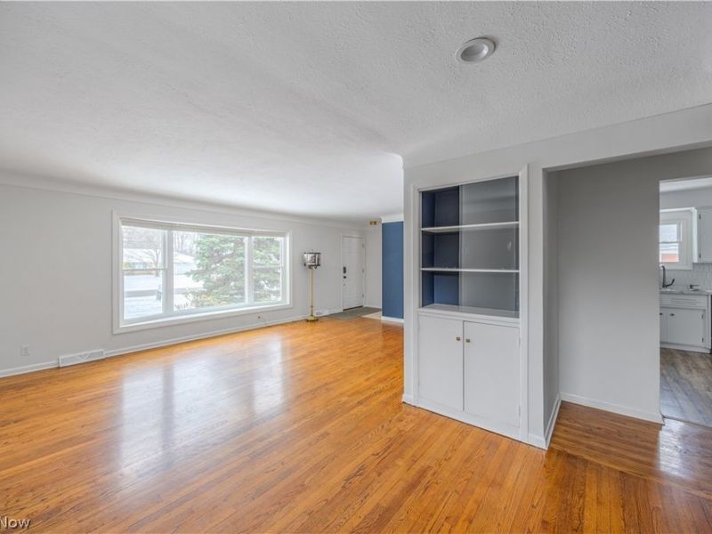 895 Cranbrook Drive, Highland Heights, OH 44143 Photo 6