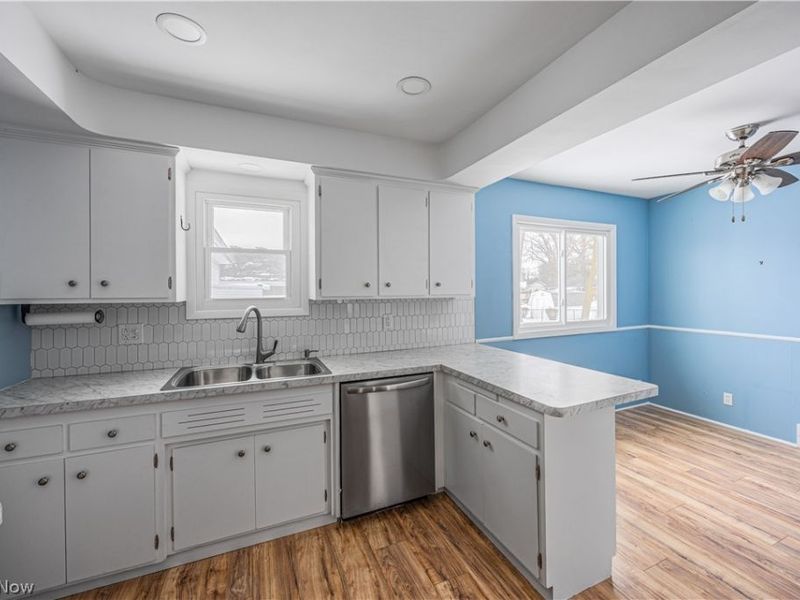 895 Cranbrook Drive, Highland Heights, OH 44143 Photo 8