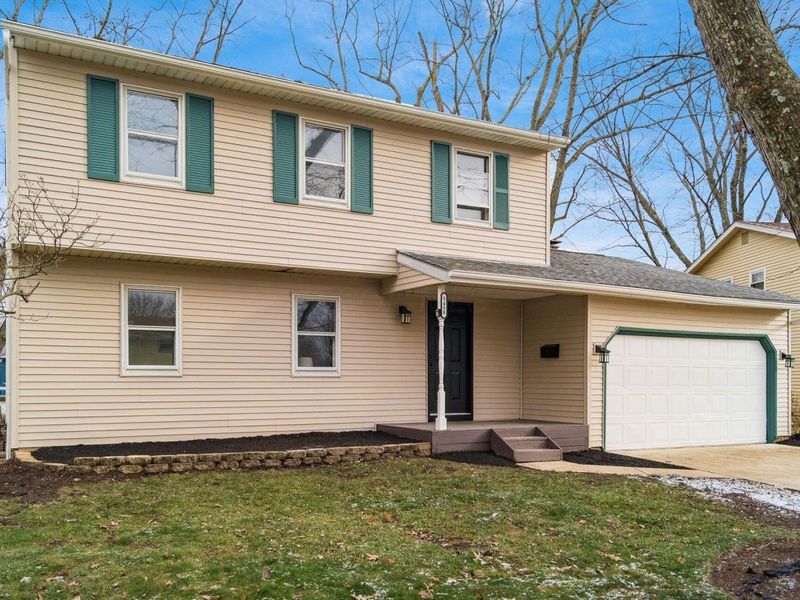 5458 Sumac Loop S, Columbus, OH 43229 Photo 2