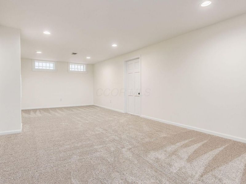 5458 Sumac Loop S, Columbus, OH 43229 Photo 35