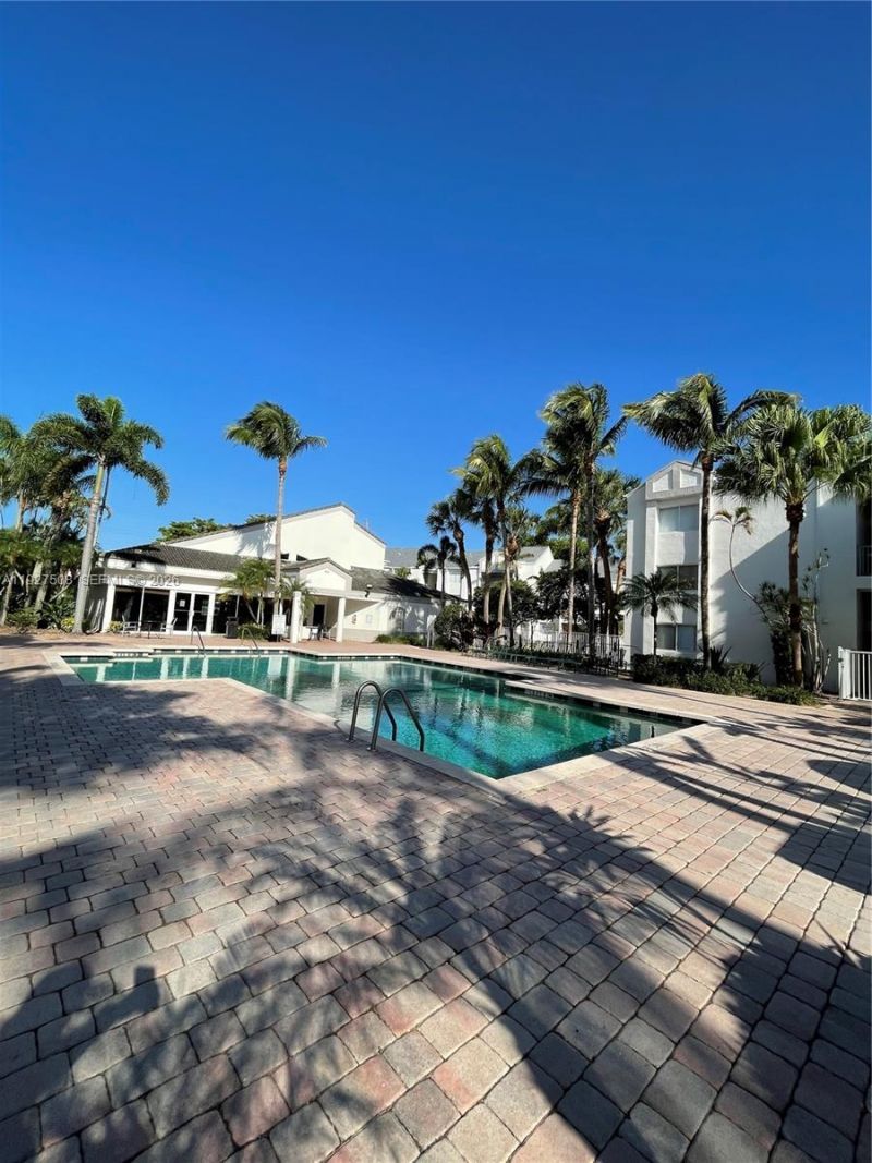 5686 Rock Island Rd, Unit 114, Tamarac, FL 33319 Photo