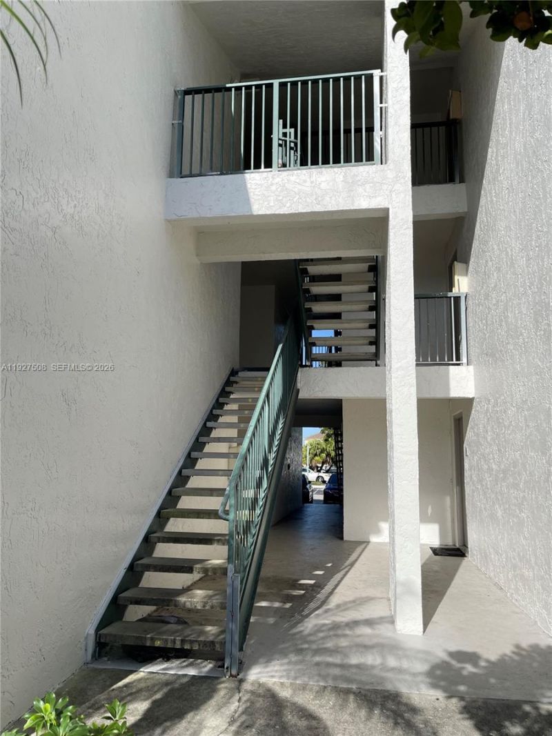 5686 Rock Island Rd, Unit 114, Tamarac, FL 33319 Photo