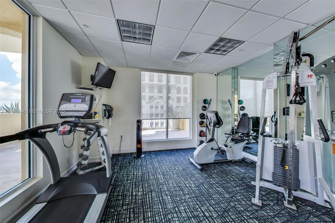 1607 Ponce De Leon Blvd, Unit 12E, Coral Gables, FL 33134 Photo