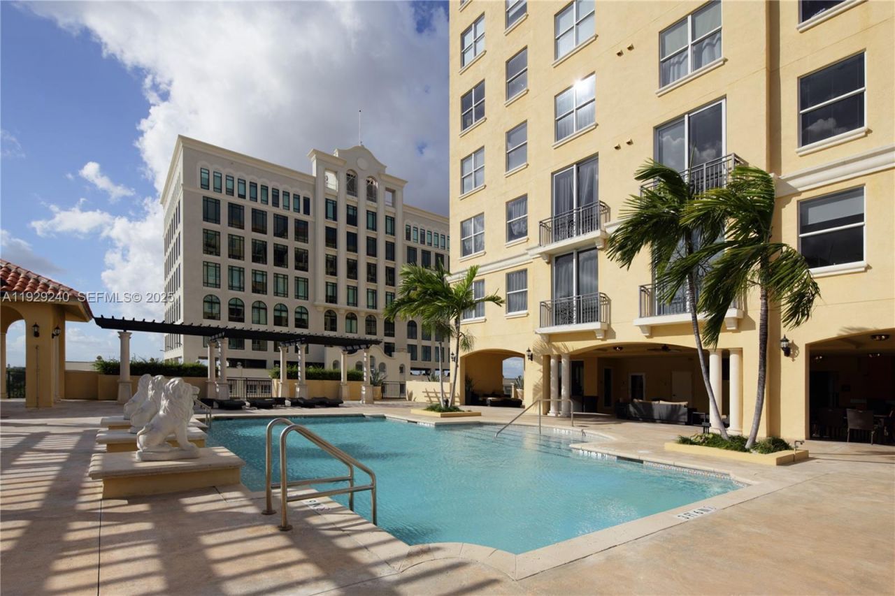 1607 Ponce De Leon Blvd, Unit 12E, Coral Gables, FL 33134 Photo