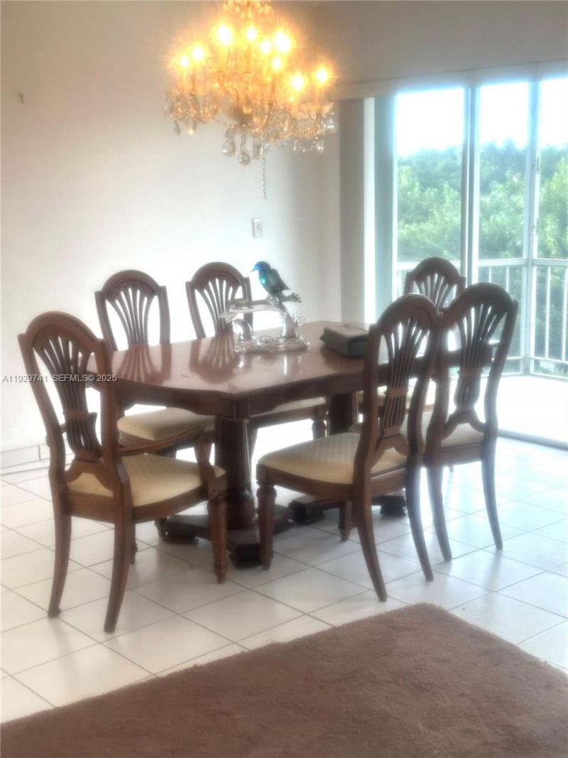 400 Diplomat Pkwy, Unit 403, Hallandale Beach, FL 33009 Photo