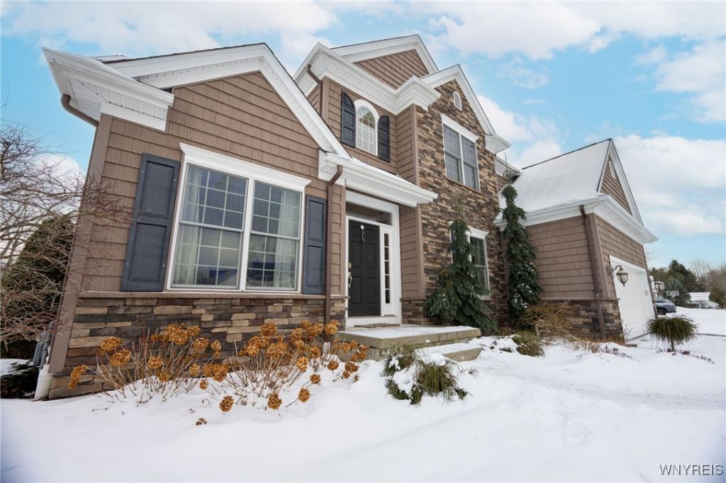 33 S Rockingham, Buffalo, NY 14228 Main Photo