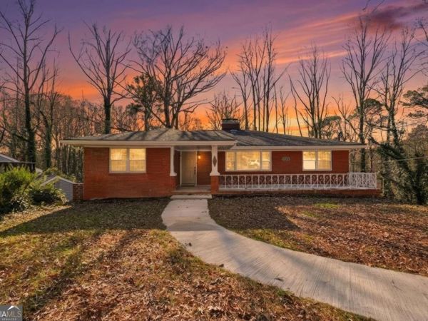 2856 Engle Road NW, Atlanta, GA 30318