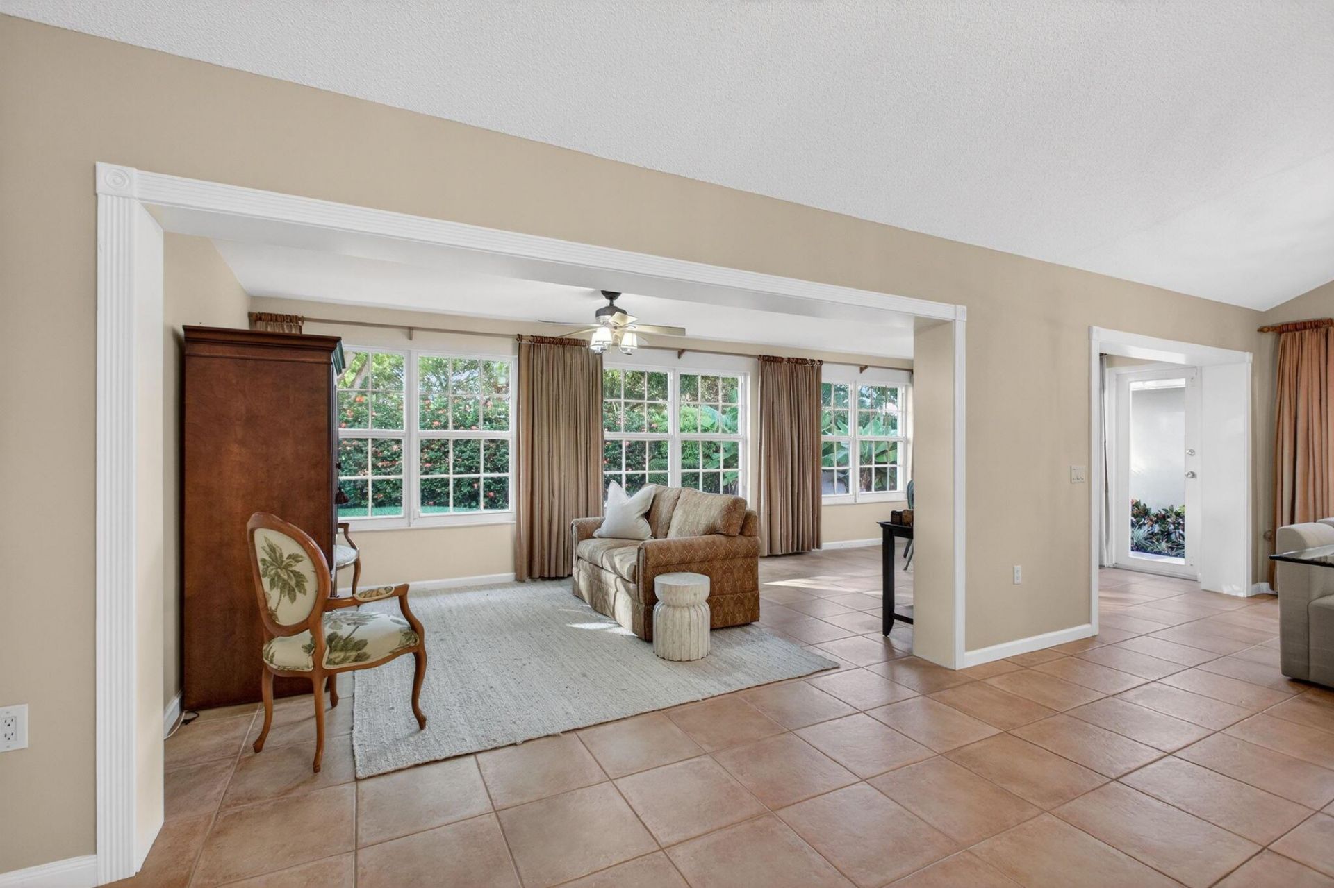 1415 Wilderness Road, West Palm Beach, FL 33409 Photo