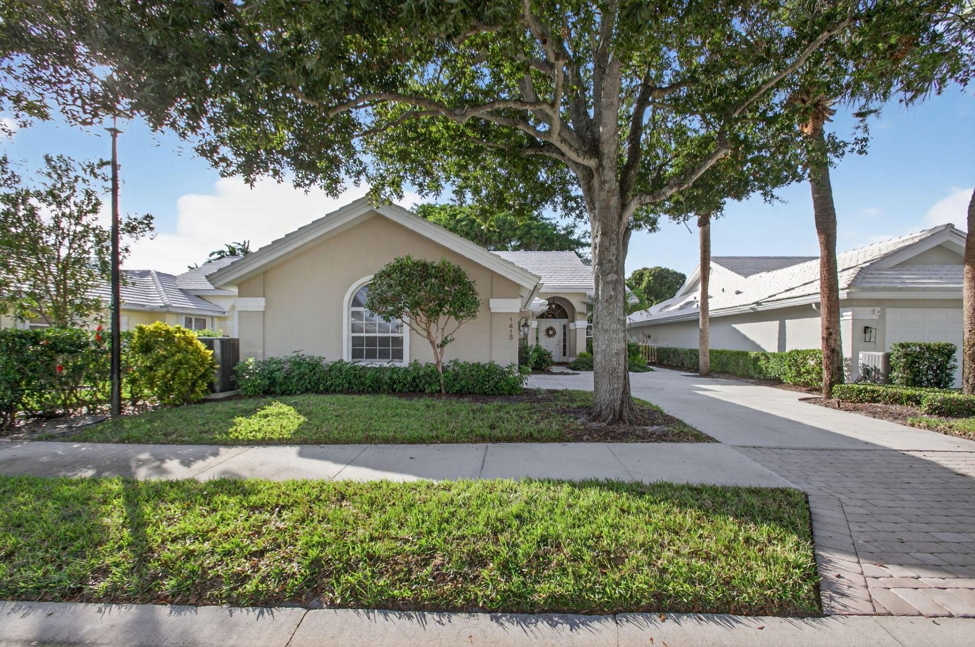 1415 Wilderness Road, West Palm Beach, FL 33409 Photo