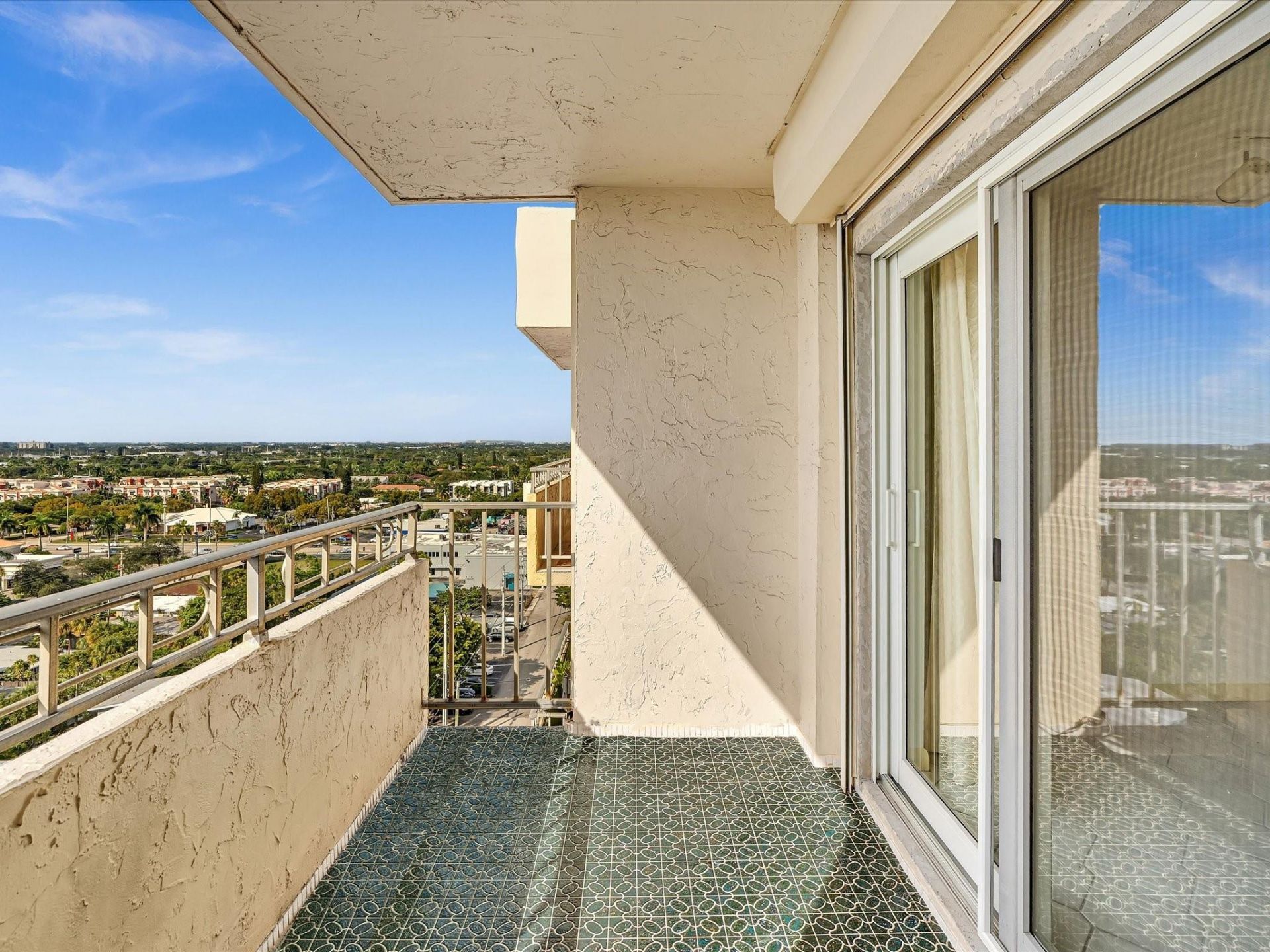 900 NE 18th Avenue, Unit 1404, Fort Lauderdale, FL 33304 Photo