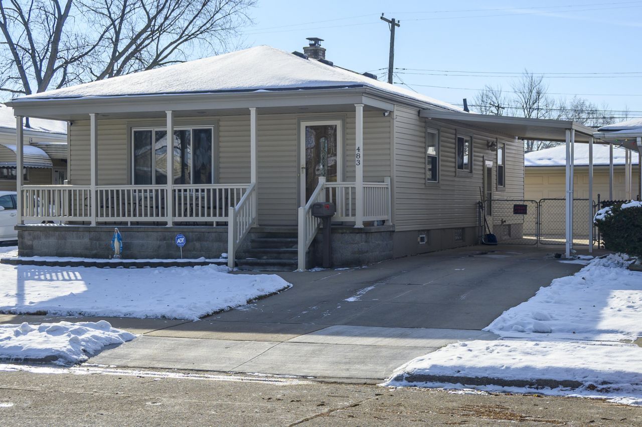 483 Park Avenue, Lincoln Park, MI 48146 Main Photo